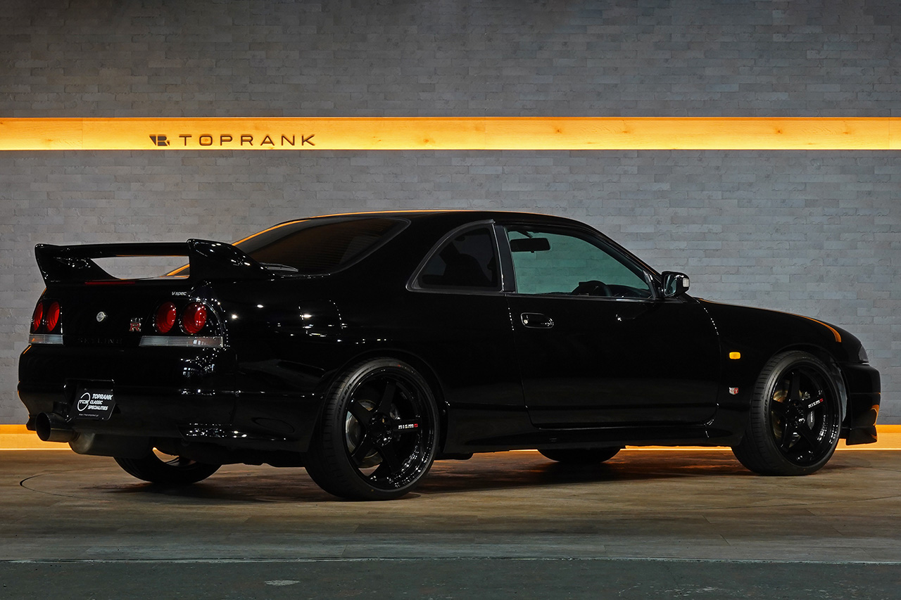 
								1995 Nissan Skyline R33 GT-R full									