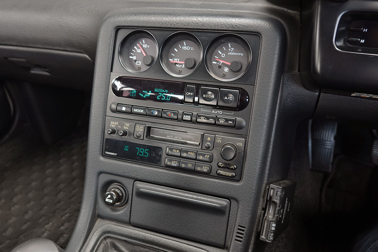 1994 NISSAN SKYLINE GT-R R32 full