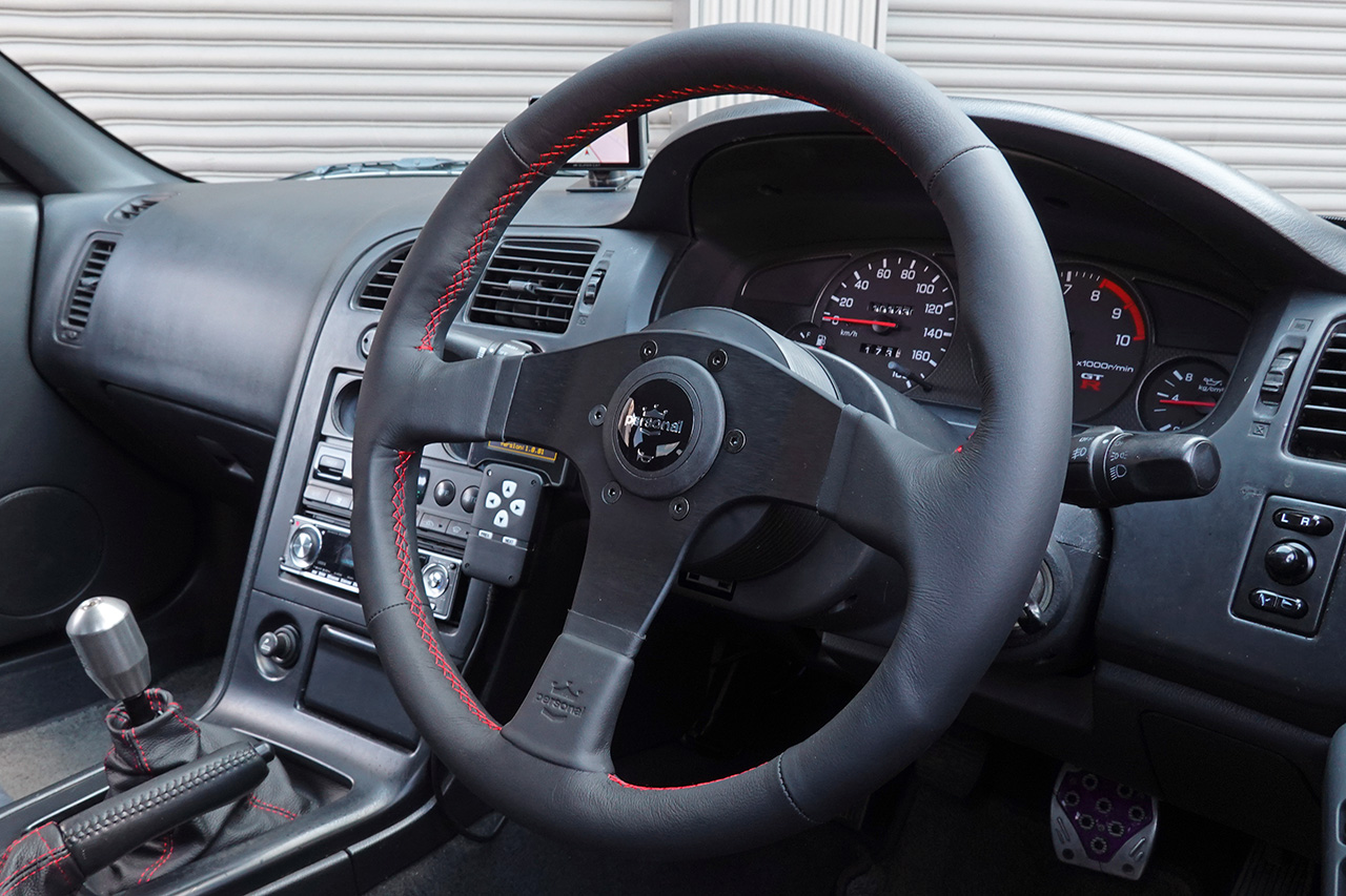 
								1995 Nissan Skyline R33 GT-R full									