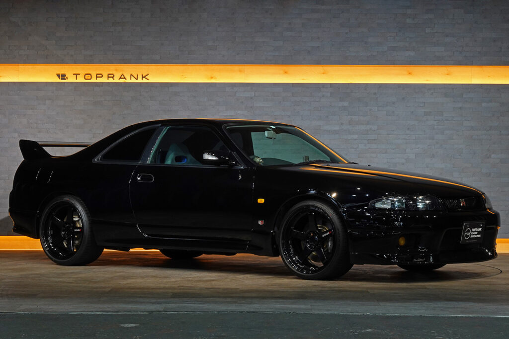 1995 Nissan Skyline R33 GT-R