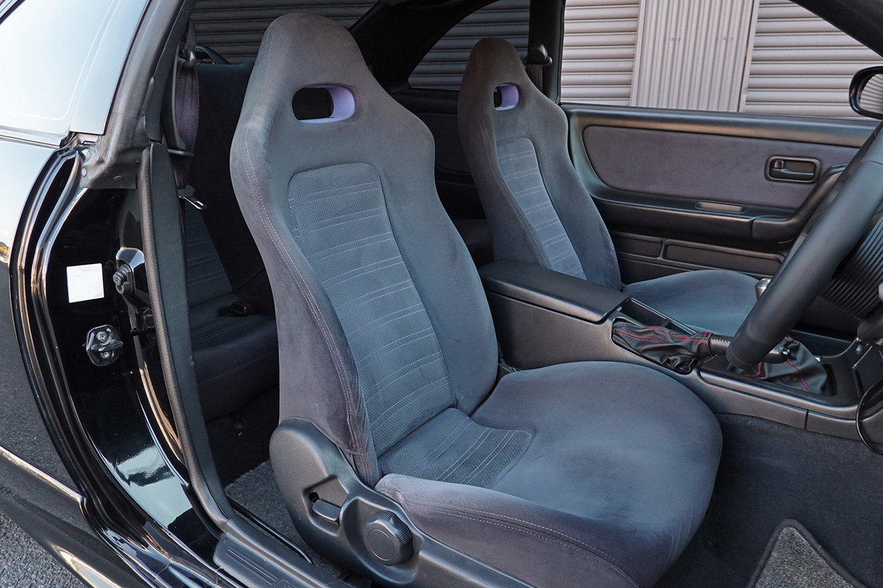 
								1995 Nissan Skyline R33 GT-R full									