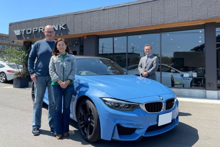 2017-BMW-M3-セダン-DCT-ヤスマリナブルー