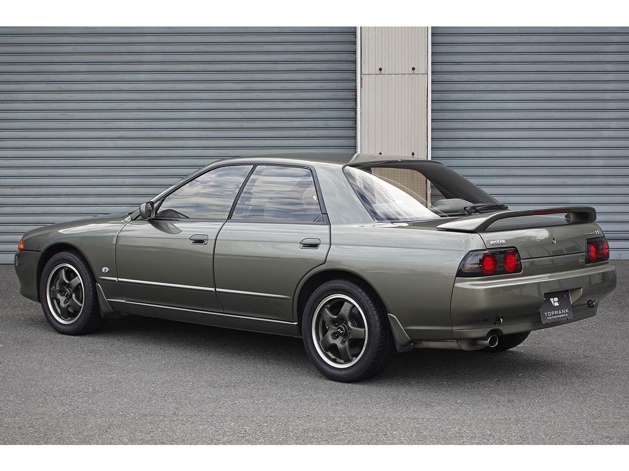 
								1992 NISSAN SKYLINE R32 Autech Version full									