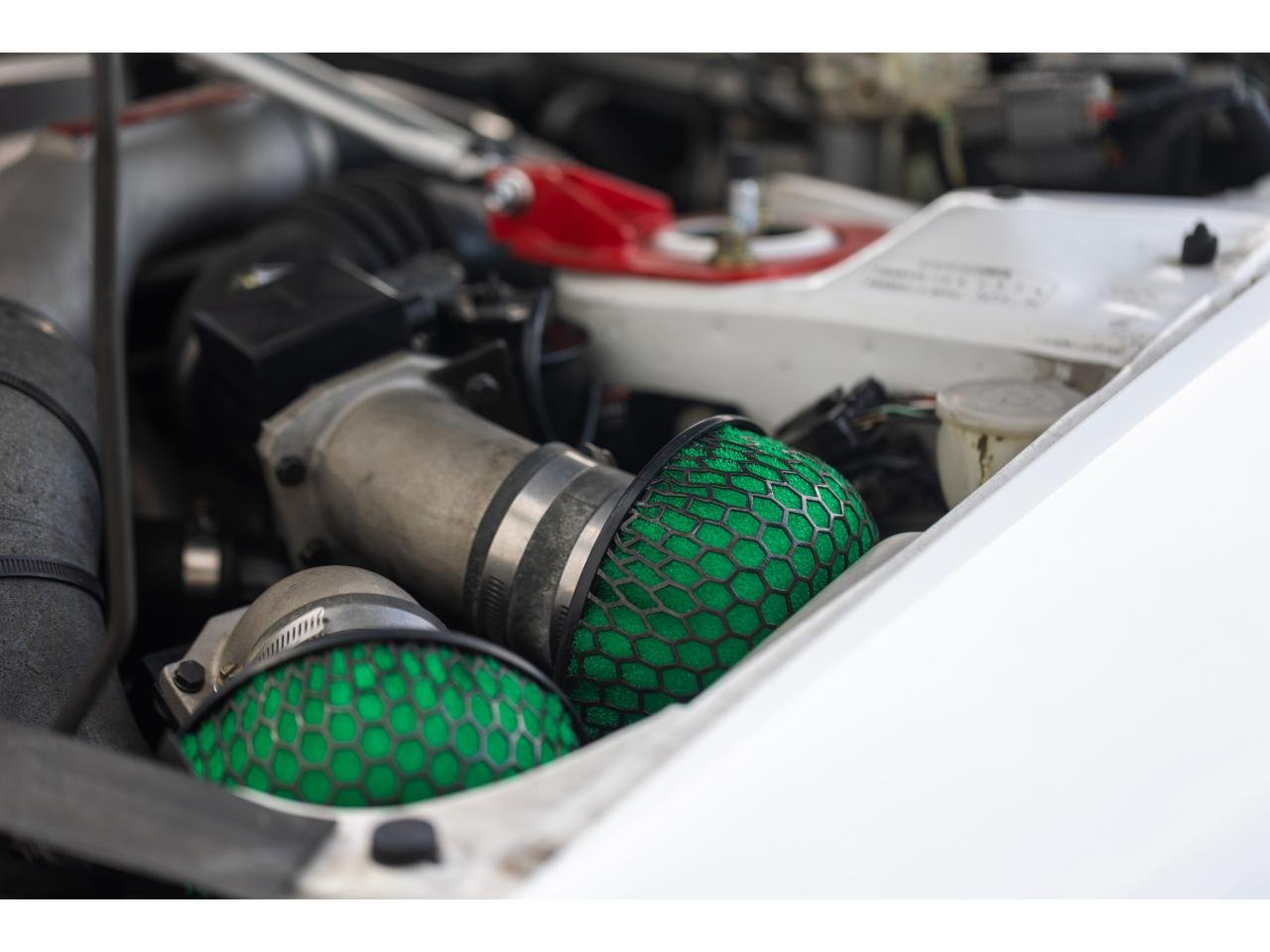 
								1994 NISSAN SKYLINE GT-R full									