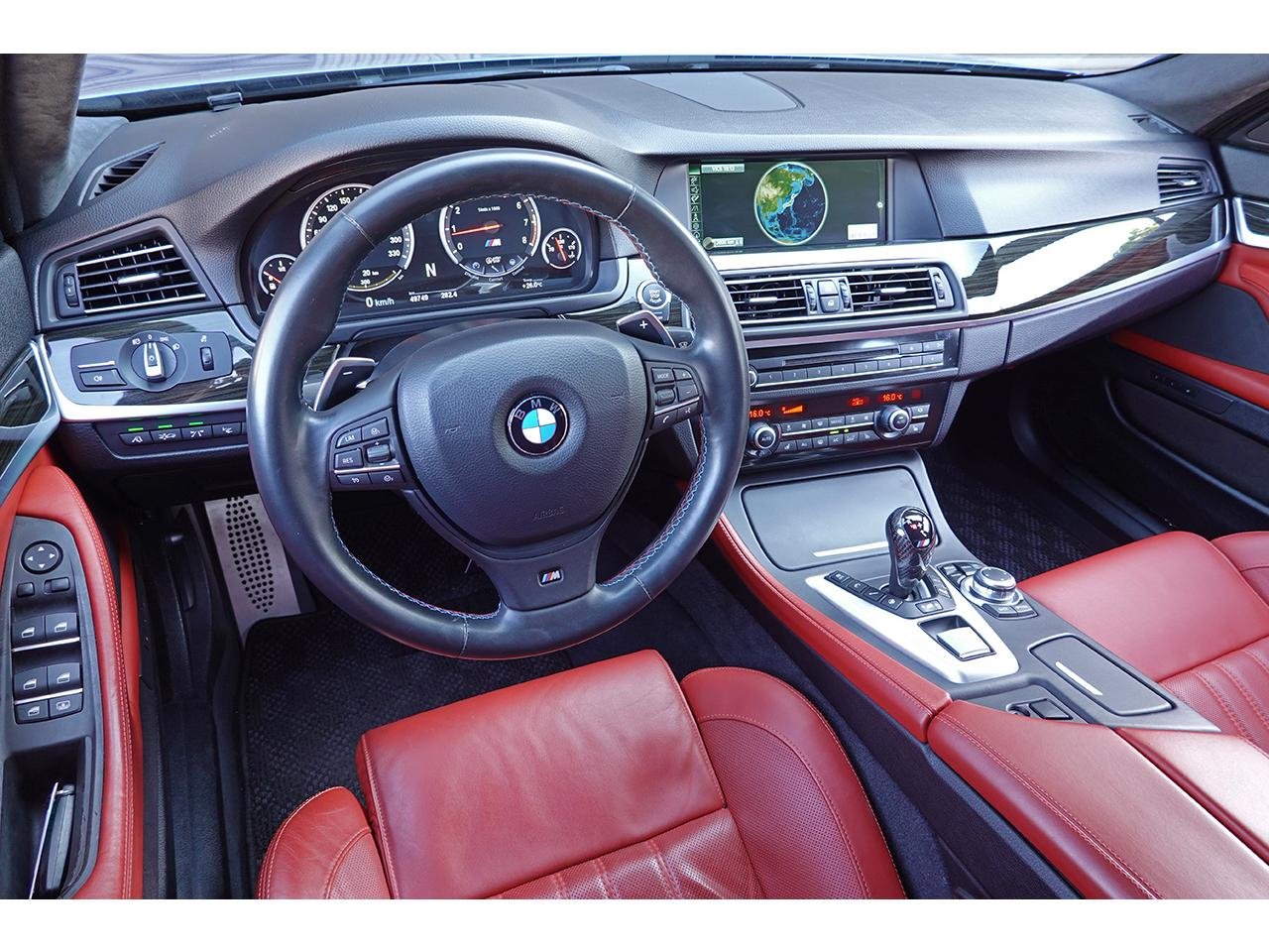 
								2013 BMW M5 M5 full									
