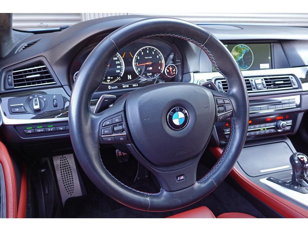 
								2013 BMW M5 M5 full									