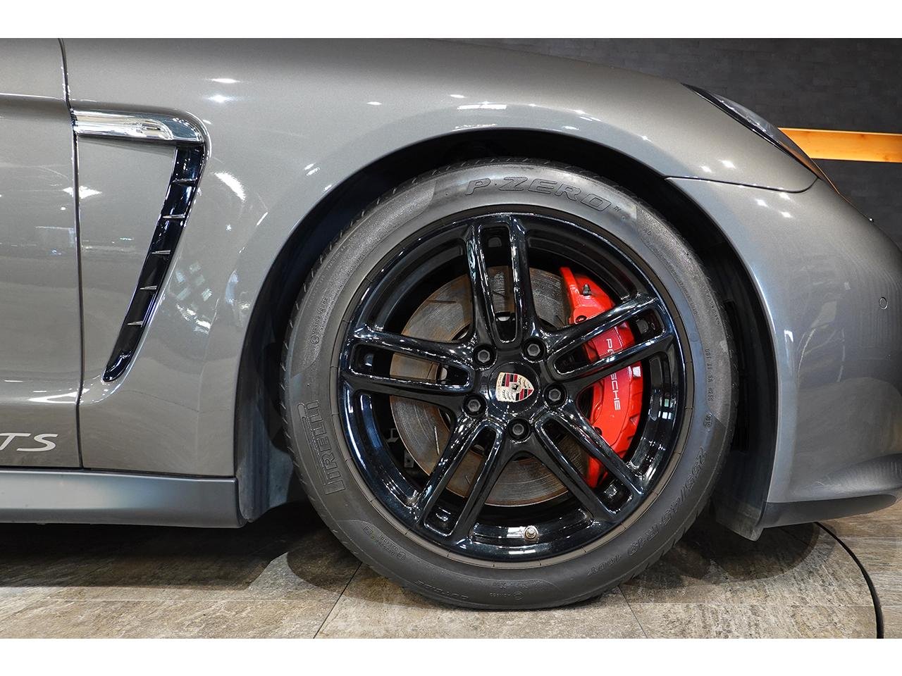 
								2013 PORSCHE PANAMERA GTS full									