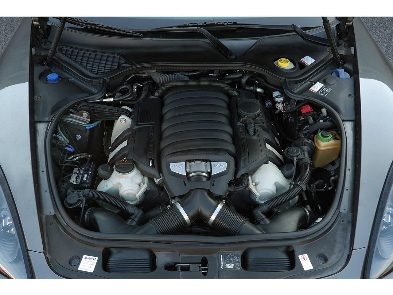 
								2013 PORSCHE PANAMERA GTS full									