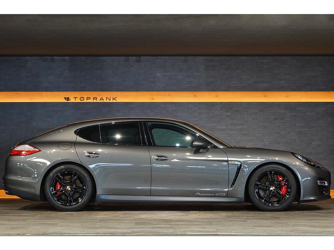 
								2013 PORSCHE PANAMERA GTS full									