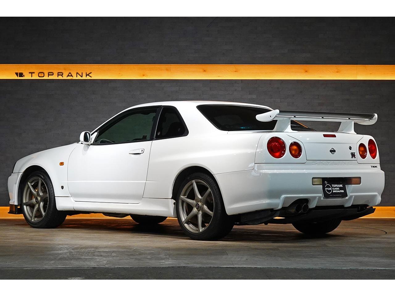 
								1999 NISSAN SKYLINE R34 GTR Vspec full									