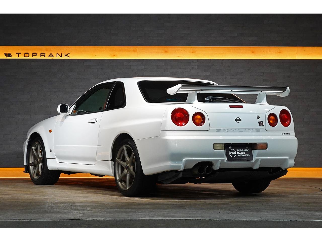 
								1999 NISSAN SKYLINE R34 GTR Vspec full									