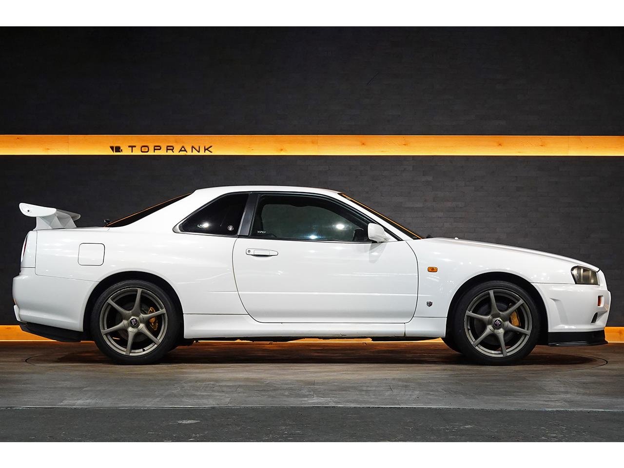 
								1999 NISSAN SKYLINE R34 GTR Vspec full									