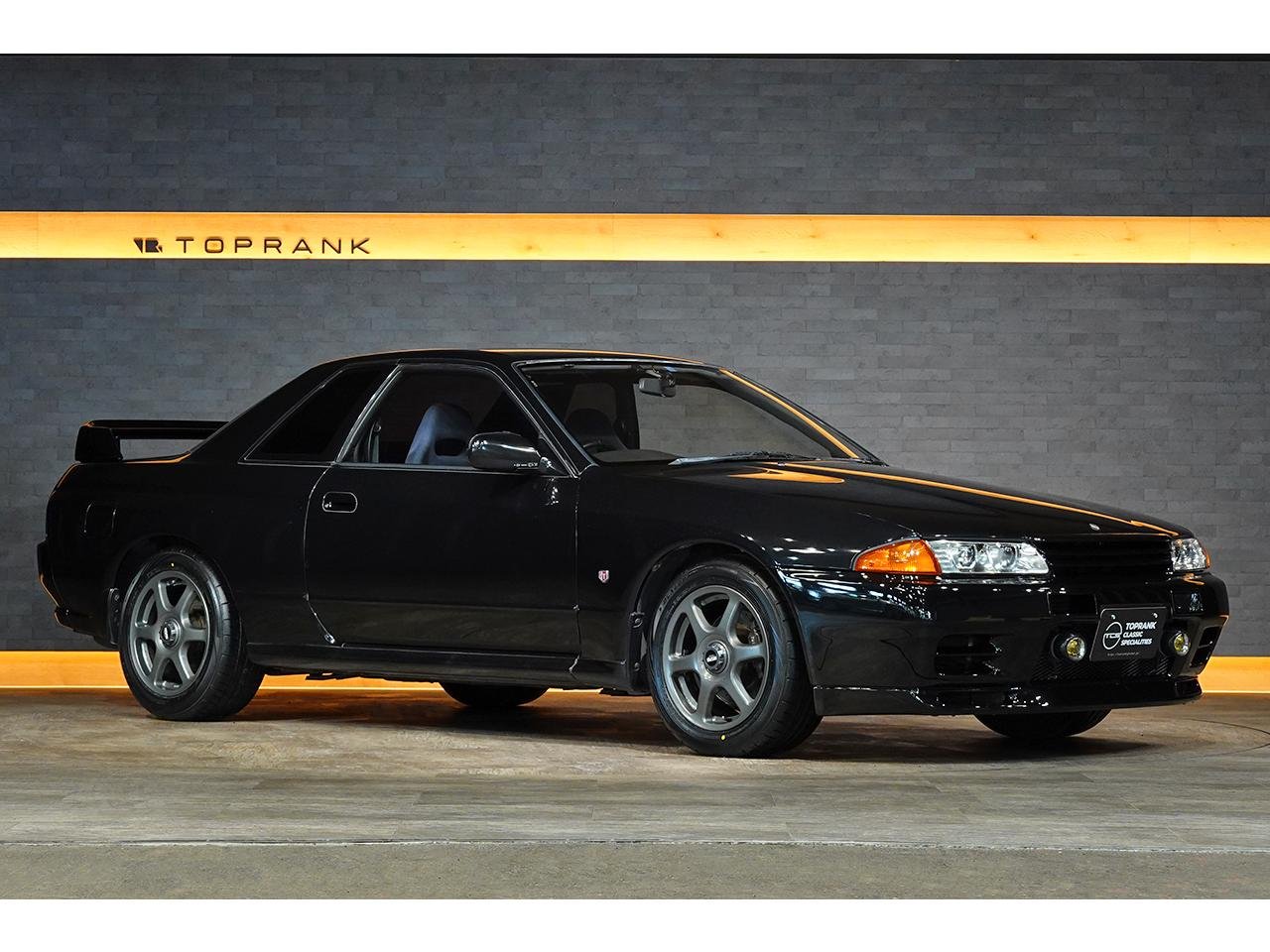 
								1992 NISSAN SKYLINE R32 GTR full									