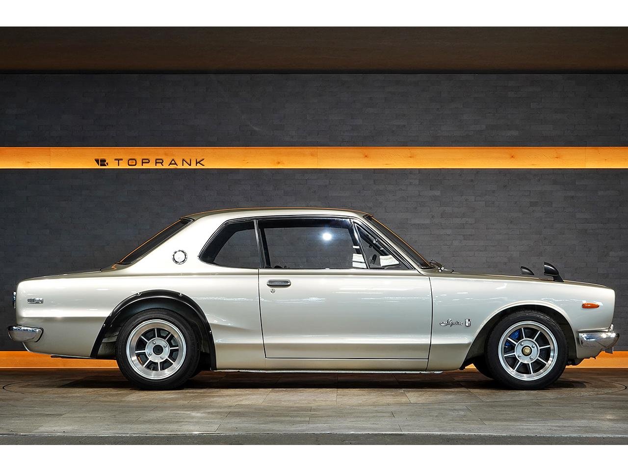 
								1971 NISSAN SKYLINE HAKOSUKA 2000 GTR full									