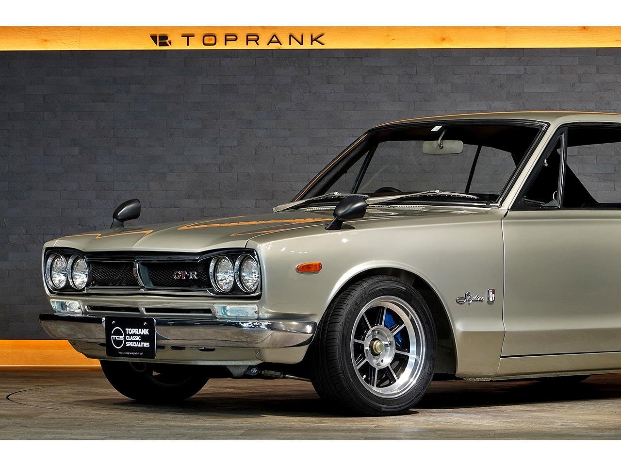 
								1971 NISSAN SKYLINE HAKOSUKA 2000 GTR full									