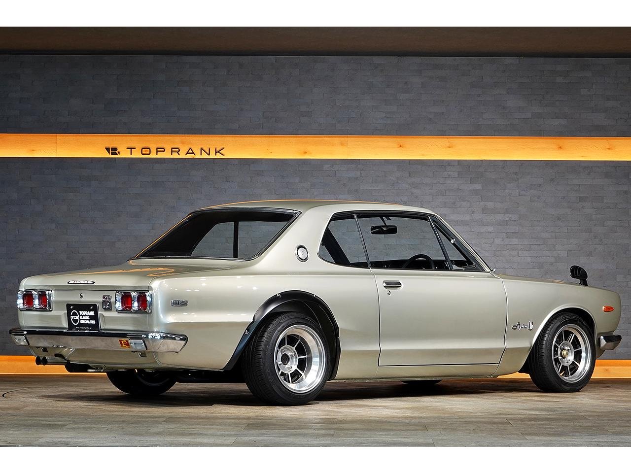 
								1971 NISSAN SKYLINE HAKOSUKA 2000 GTR full									