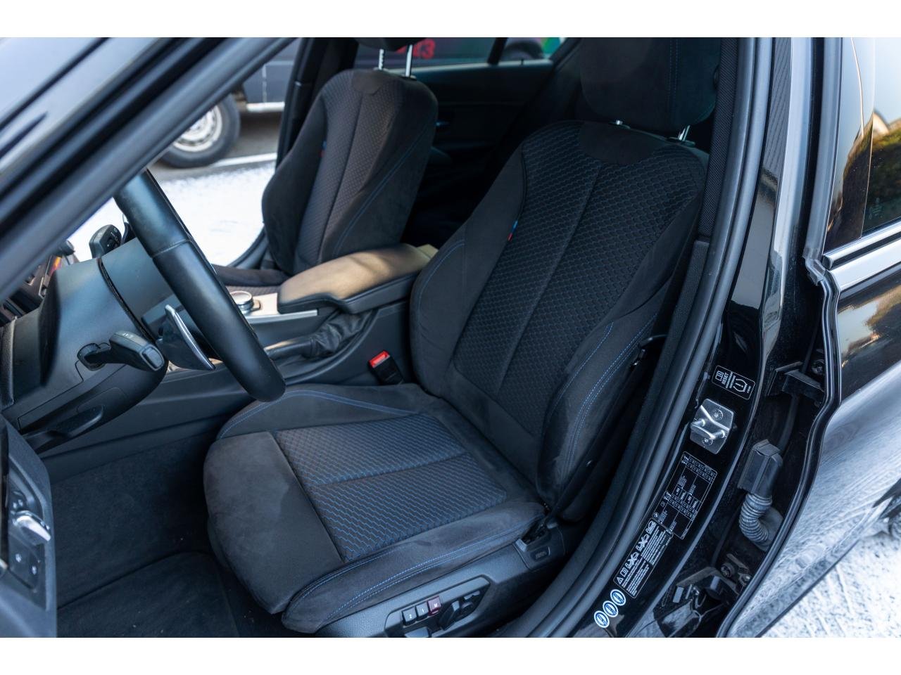 
								2014 BMW SERIE 3 Active hybrid 3 M sport full									