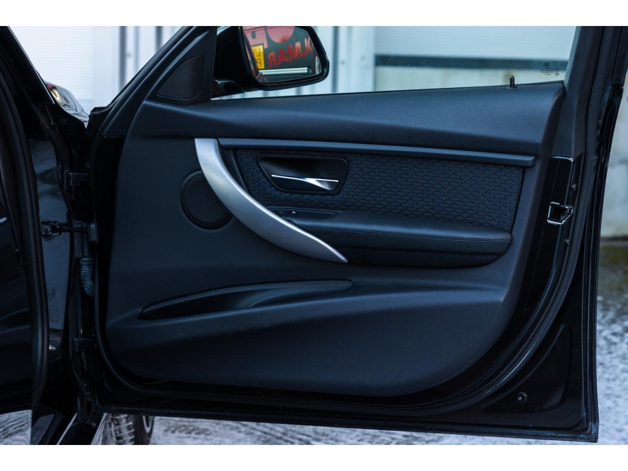 
								2014 BMW SERIE 3 Active hybrid 3 M sport full									