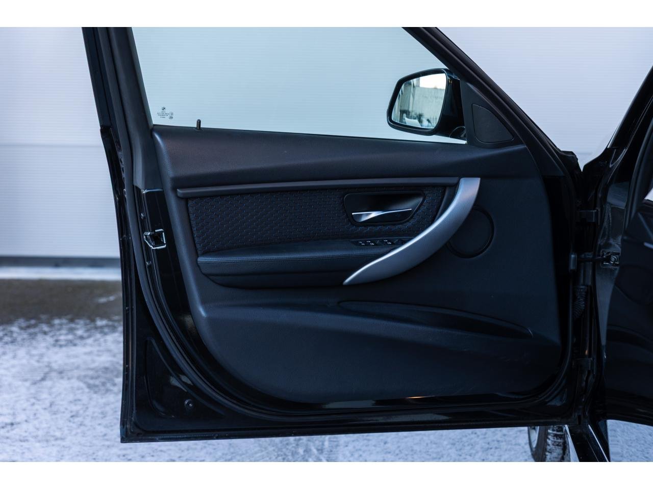 
								2014 BMW SERIE 3 Active hybrid 3 M sport full									