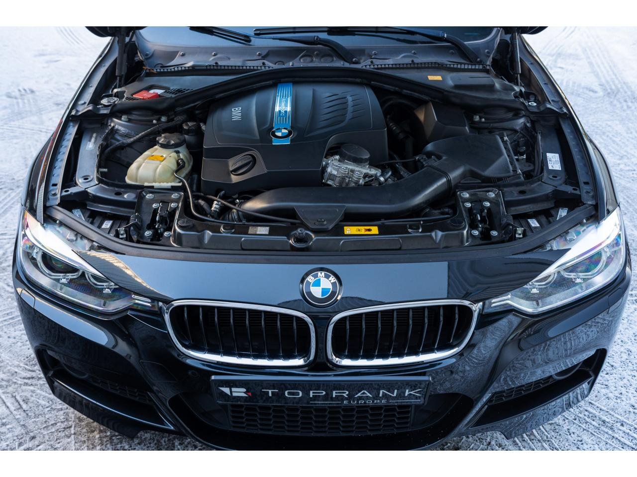 
								2014 BMW SERIE 3 Active hybrid 3 M sport full									