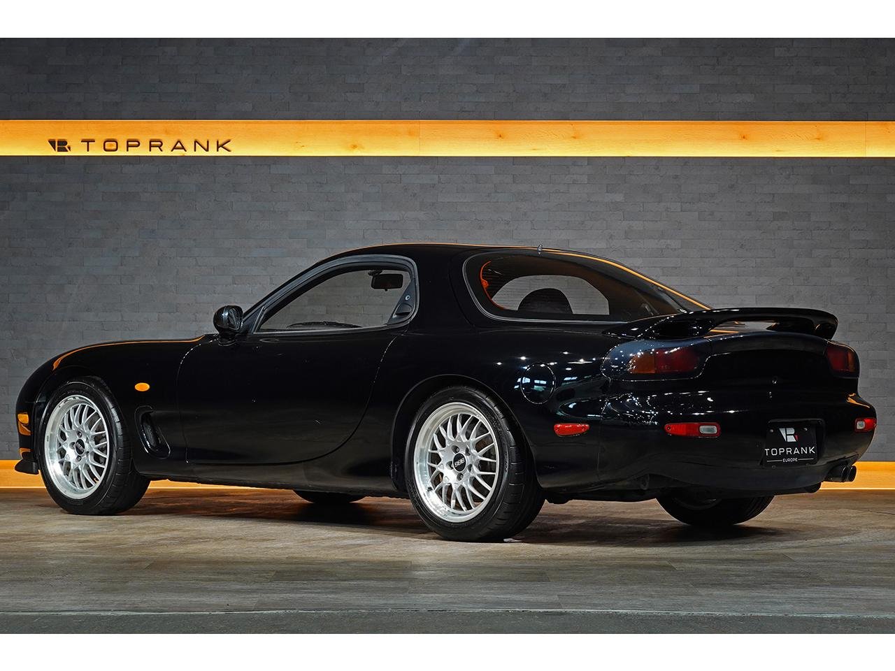 
								1994 MAZDA RX-7 Type R full									