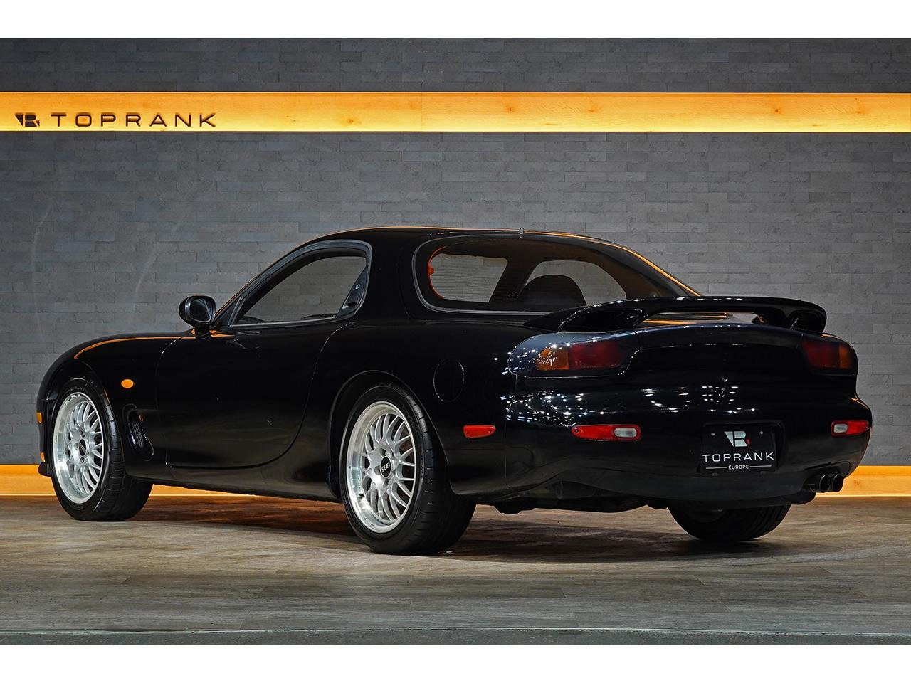 
								1994 MAZDA RX-7 Type R full									