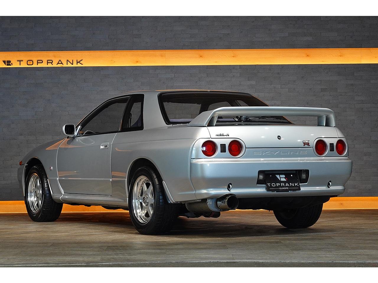
								1992 NISSAN SKYLINE GTR full									