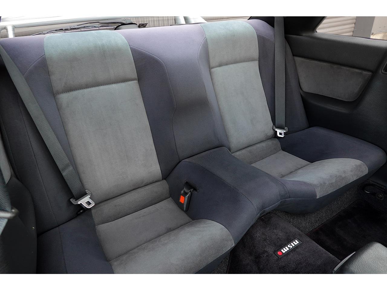 
								1992 NISSAN SKYLINE GTR full									