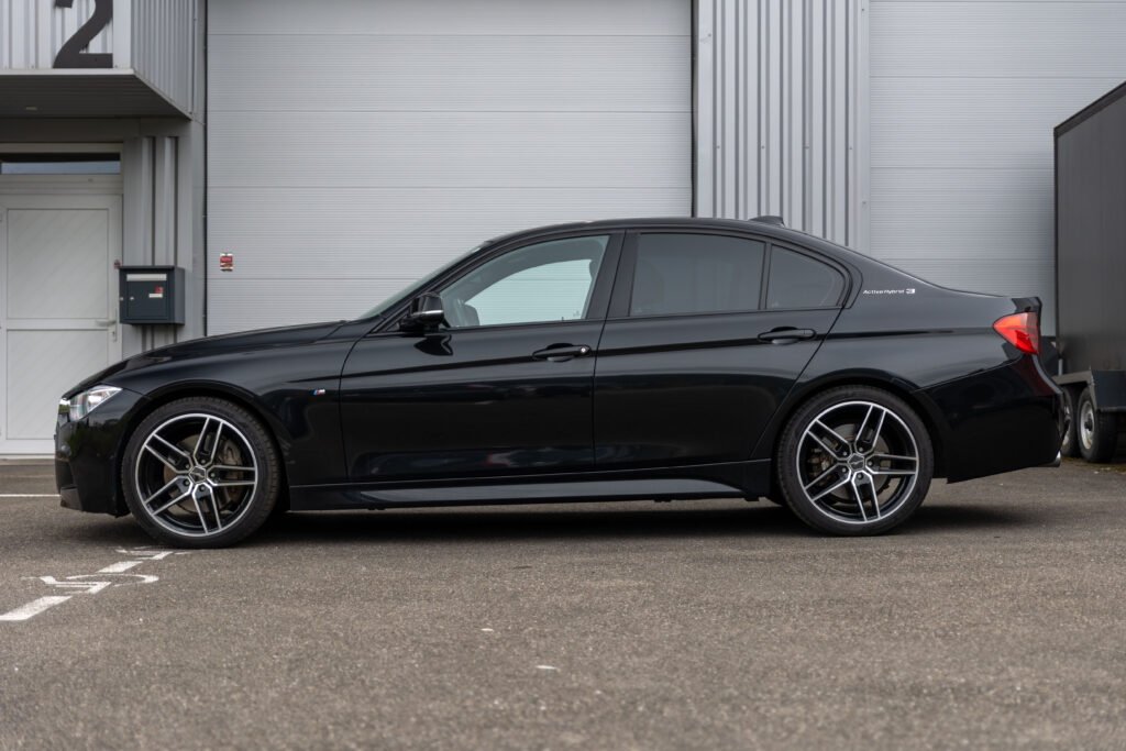 2014 BMW SERIE 3 Active hybrid 3 M sport � �� France