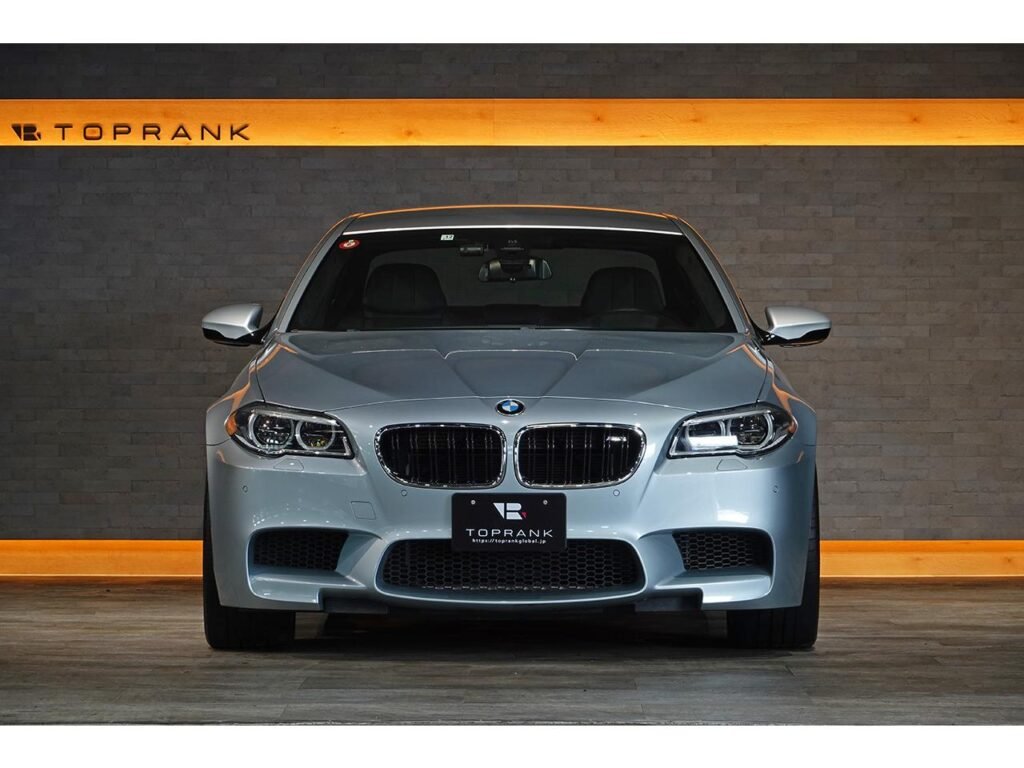 2015 BMW M5 F10 – 60000 km – France