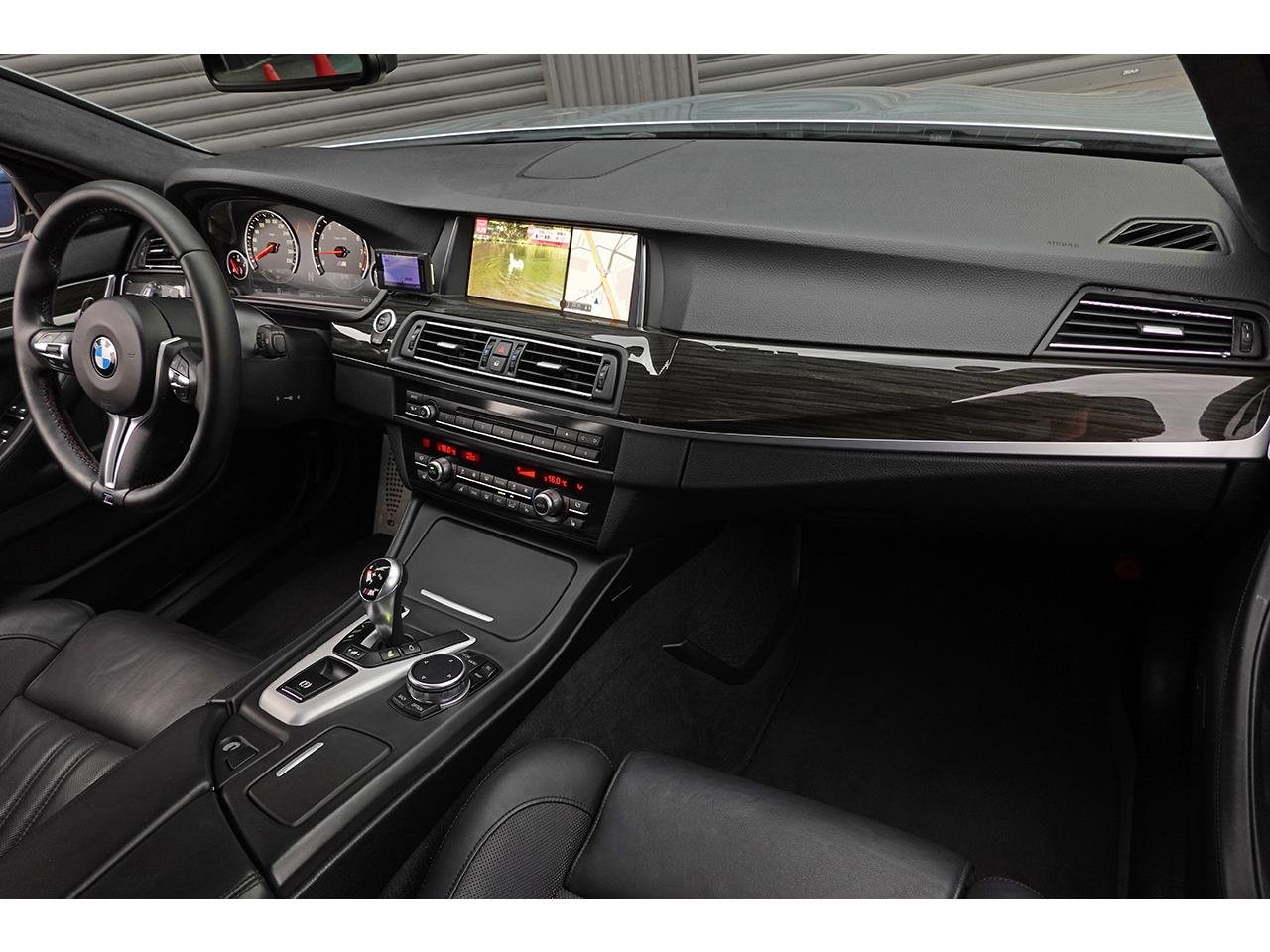 
2015 BMW M5 F10 – 60000 km – France full									