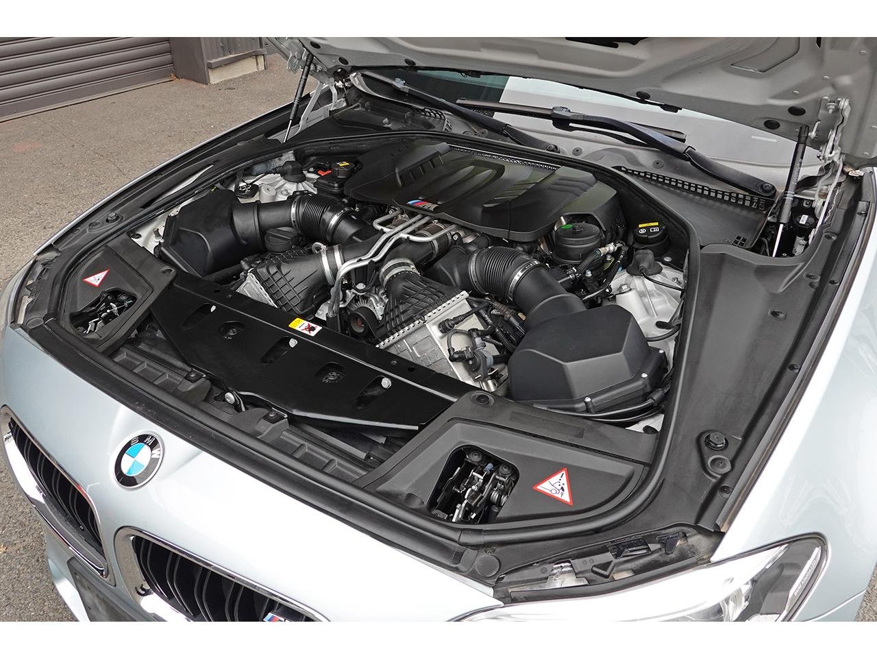 
2015 BMW M5 F10 – 60000 km – France full									