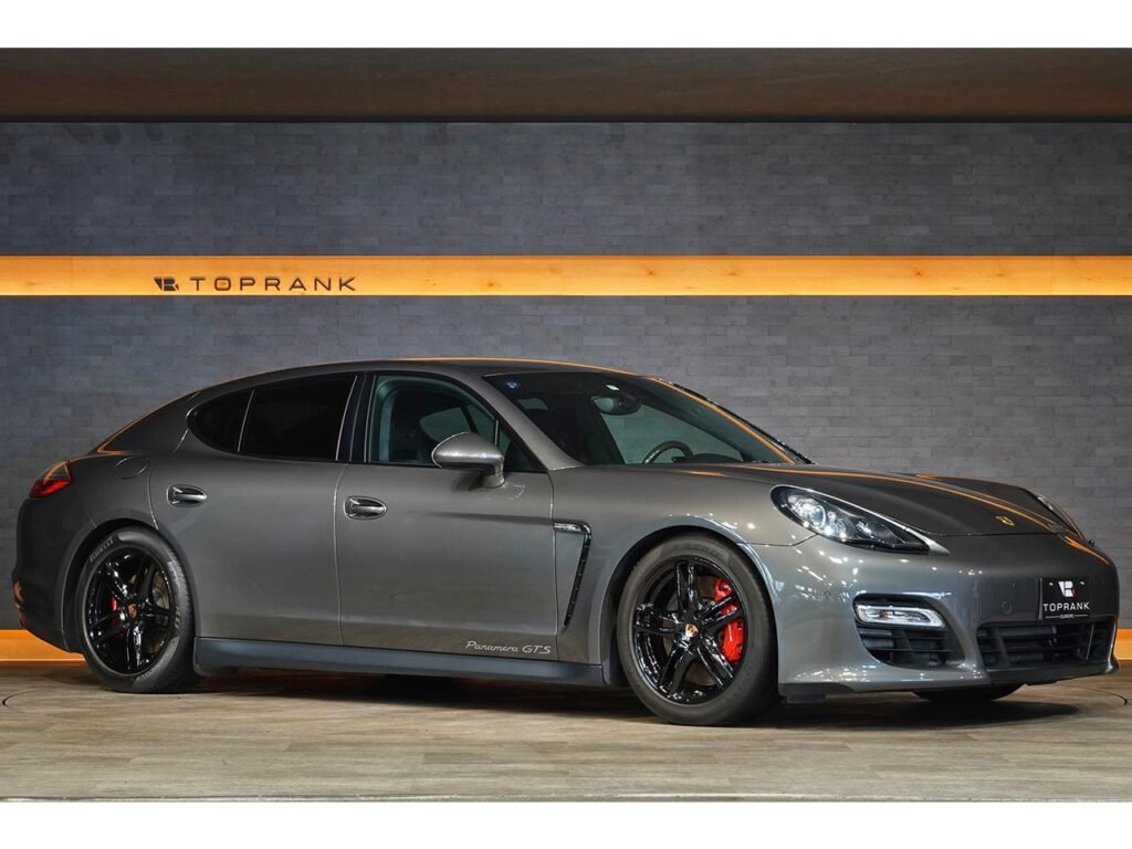 2013 PORSCHE PANAMERA GTS – 69000 km – France