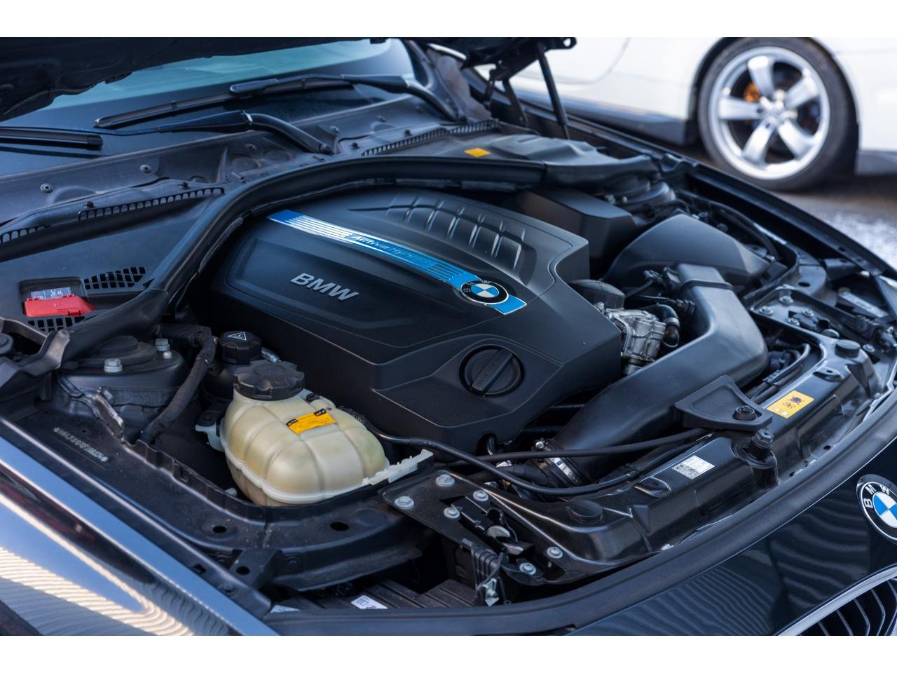 
2014 BMW SERIE 3 Active hybrid 3 M sport – 128651 km – France full									