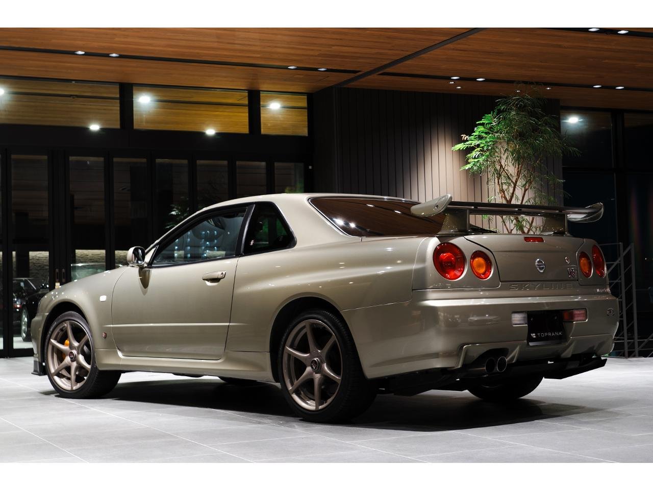 
2002 NISSAN SKYLINE R34 GTR Vspec 2 Nur – 7989 km – Japan full									
