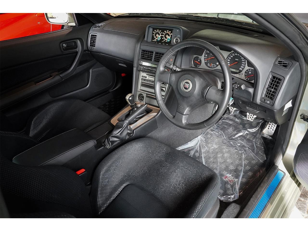 
2002 NISSAN SKYLINE R34 GTR Vspec 2 Nur – 7989 km – Japan full									