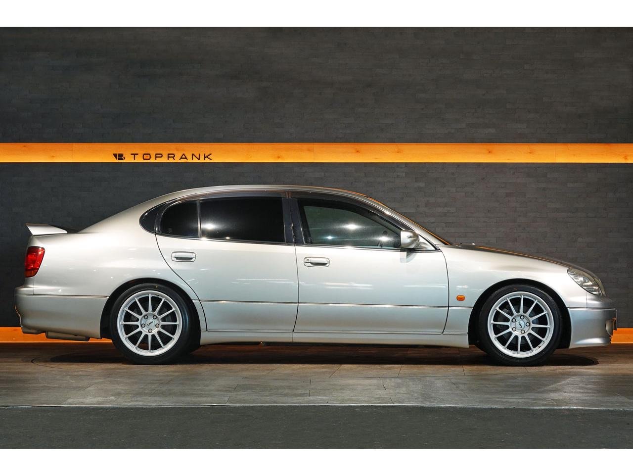 2001 TOYOTA ARISTO VA300 TOM’S – 96668 km – Japan full