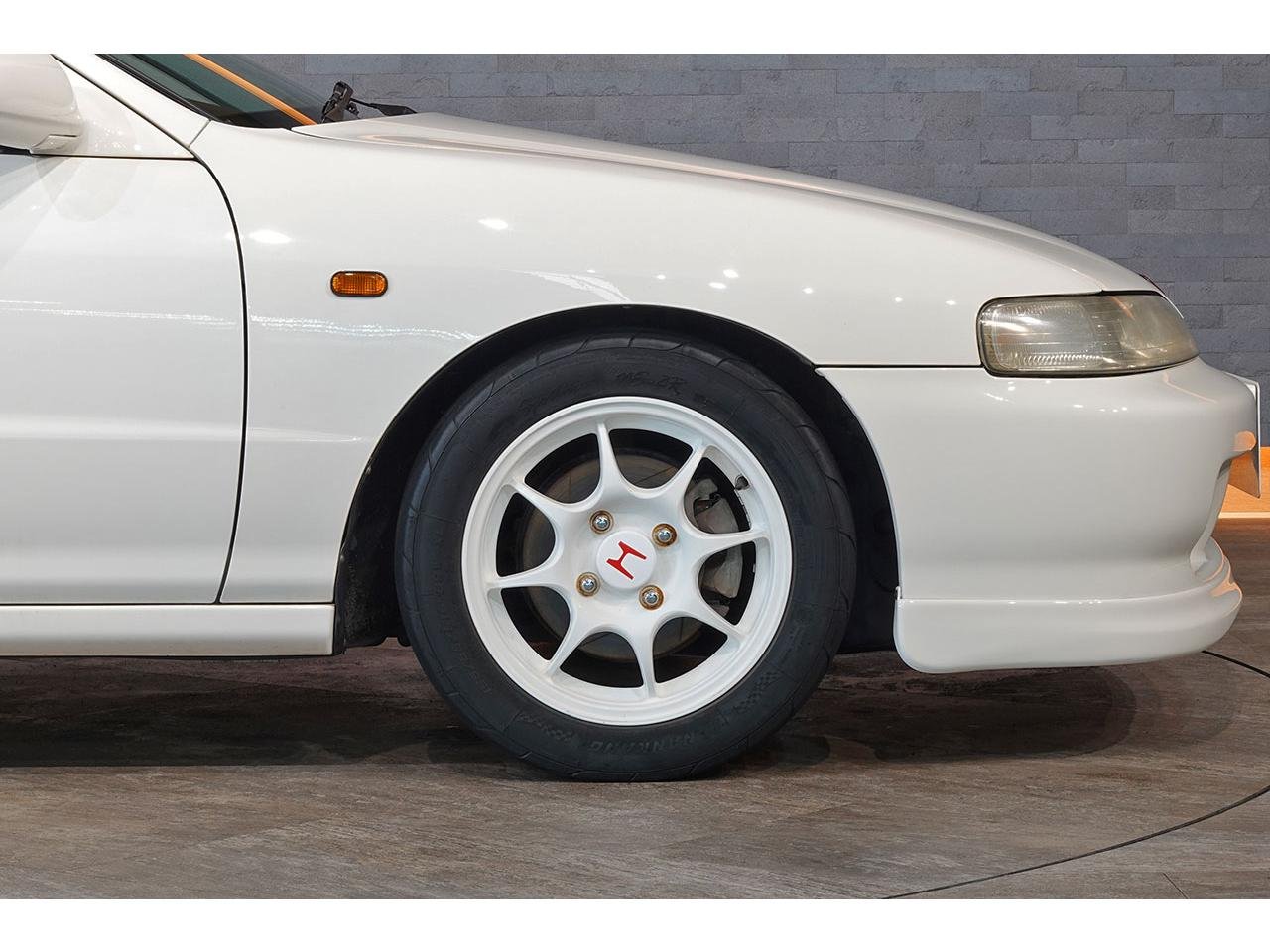 
								1996 HONDA INTEGRA Type R full									