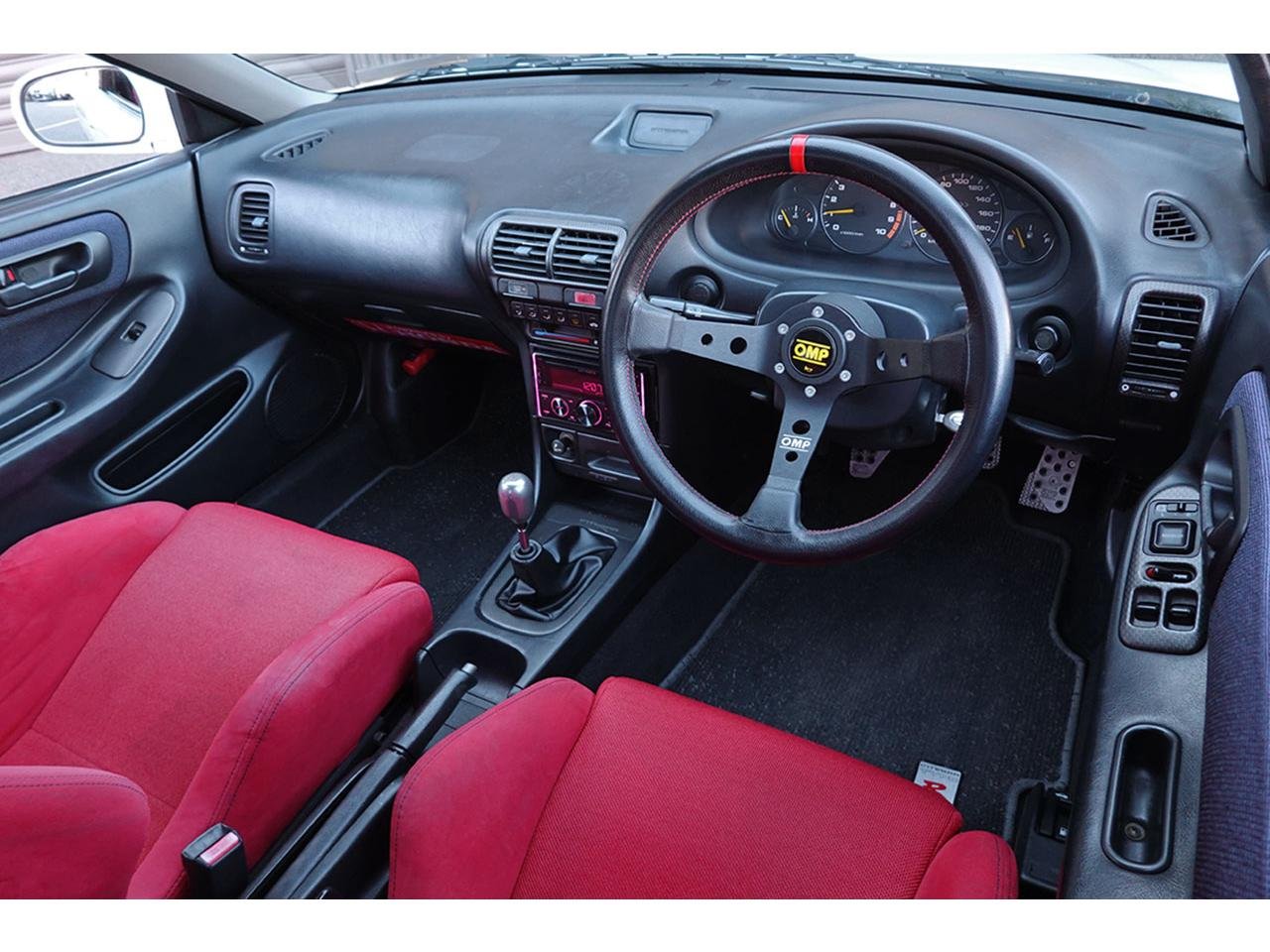 
								1996 HONDA INTEGRA Type R full									