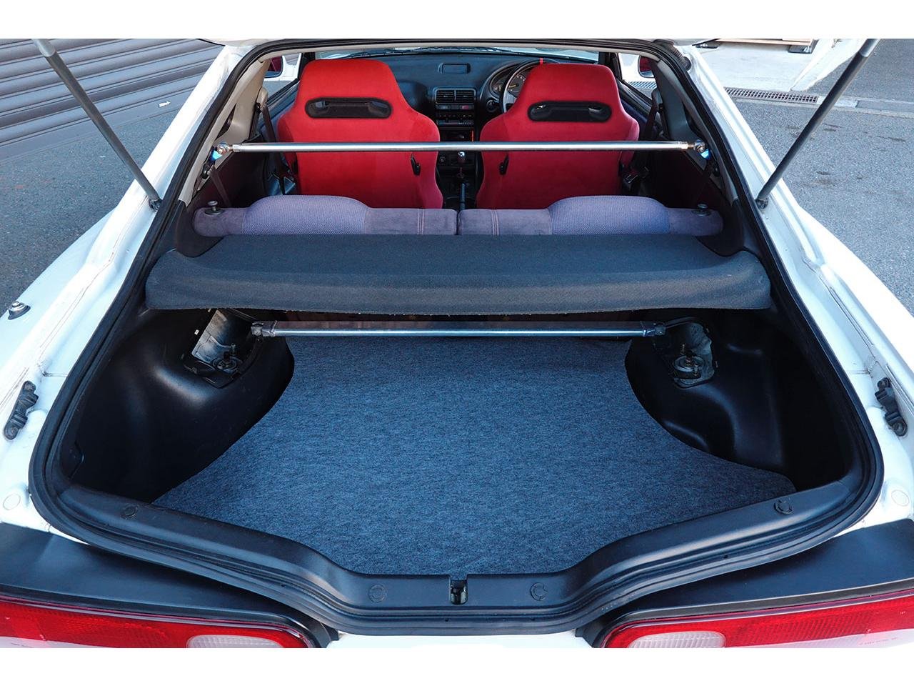 
								1996 HONDA INTEGRA Type R full									