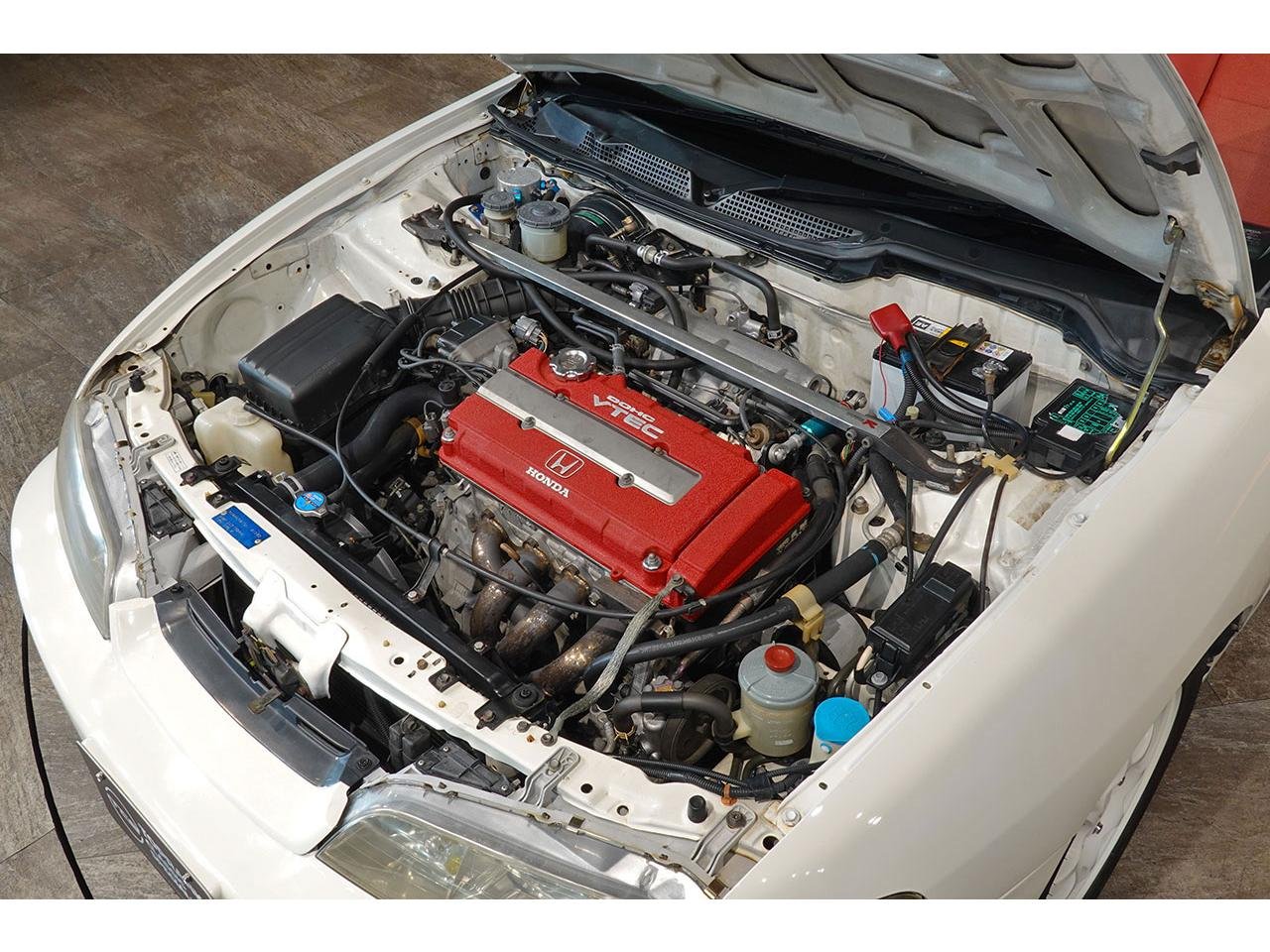 
								1996 HONDA INTEGRA Type R full									