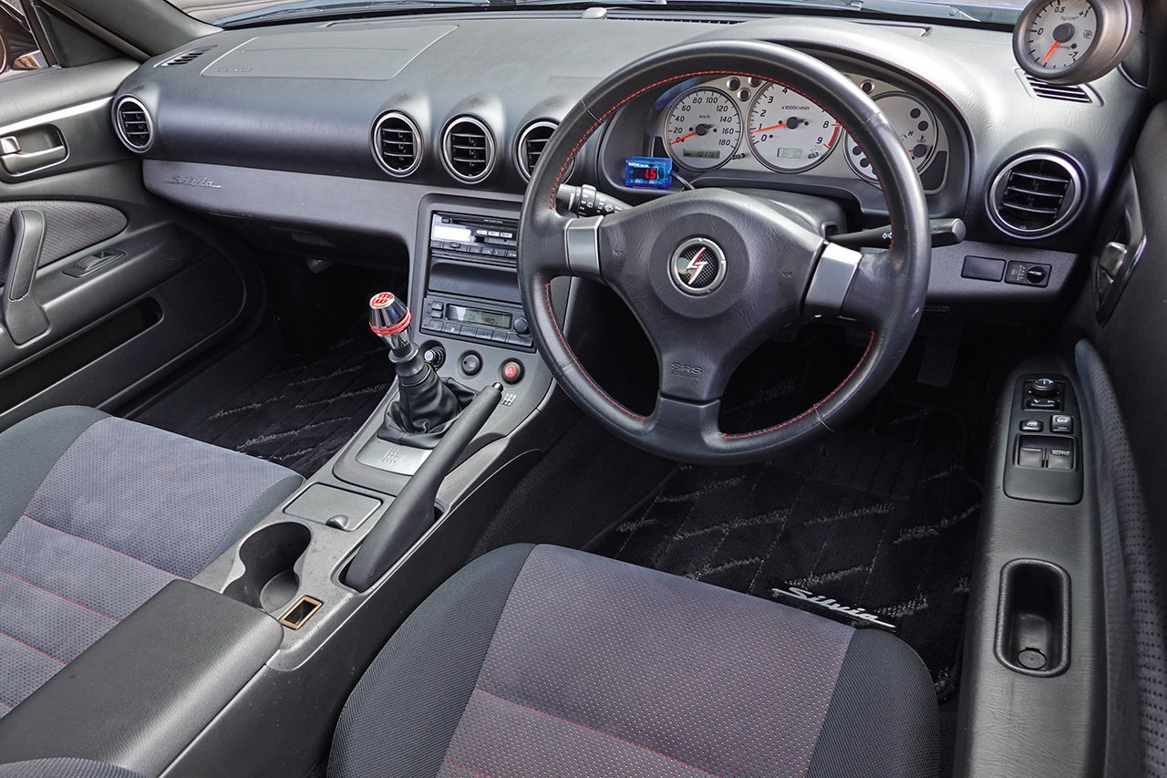 
2002 Nissan Silvia S15 Spec-R V-Package full									