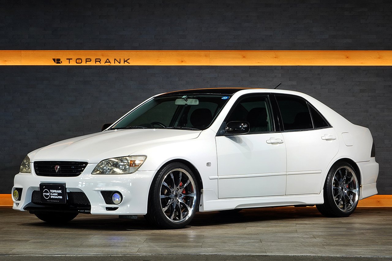 1999 Toyota ALTEZZA SXE10 RS200 Z Edition, Aftermarket Aero, HKS Legalmax Muffler, Aftermarket 18inch Wheels