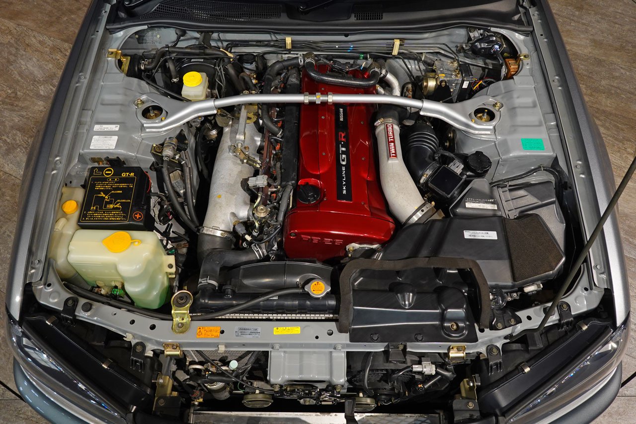 
2002 Nissan Skyline R34 GT-R M-SPEC full									