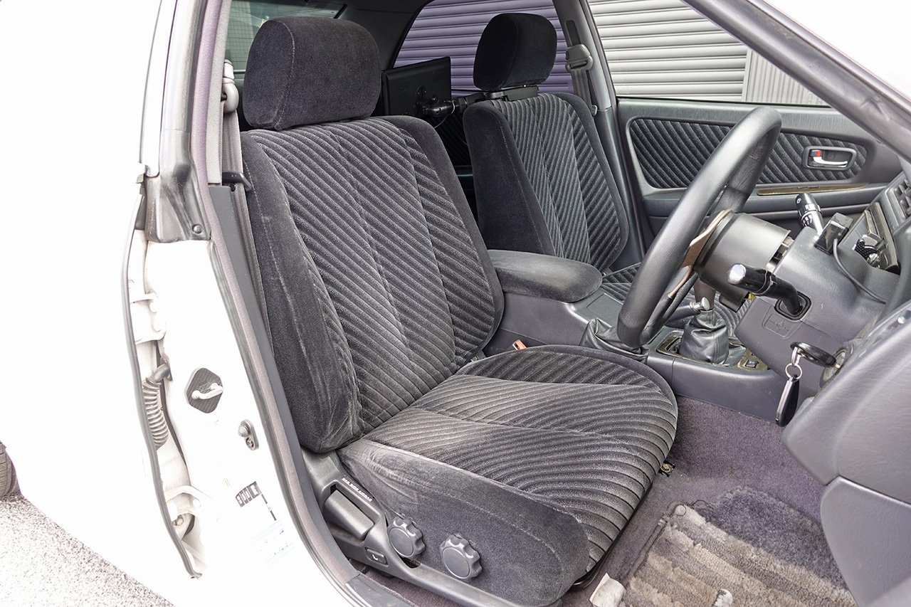 1997 Toyota Chaser Tourer V JZX 100 full