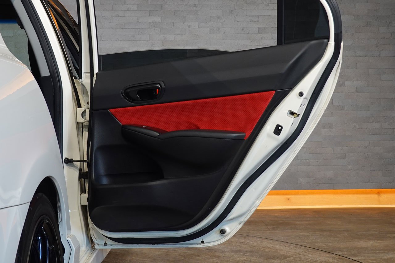 
2007 Honda Civic Type-R FD2 full									