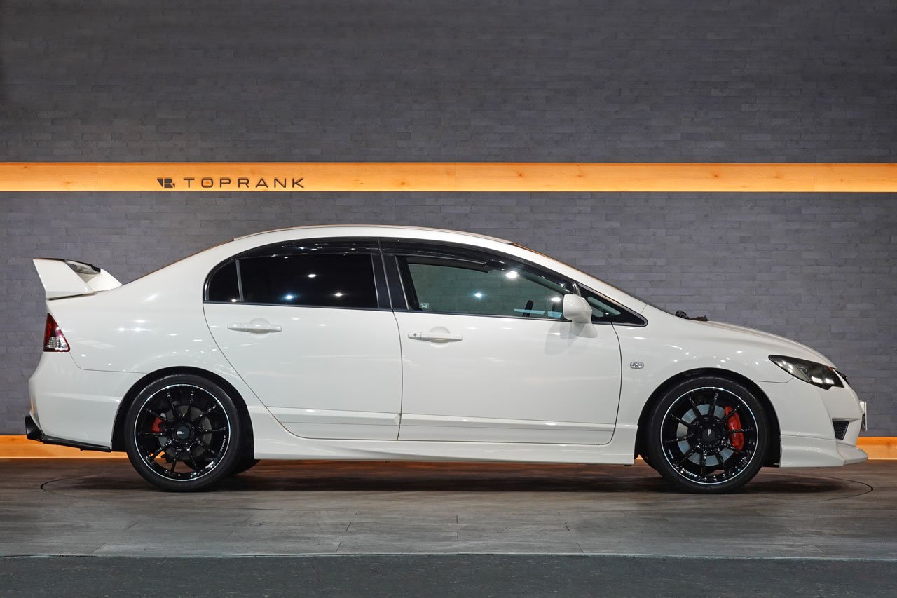 
2007 Honda Civic Type-R FD2 full									