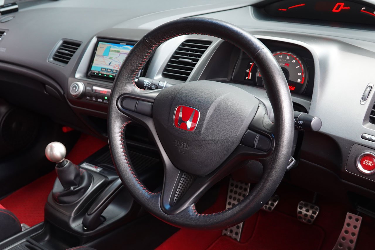 
2007 Honda Civic Type-R FD2 full									