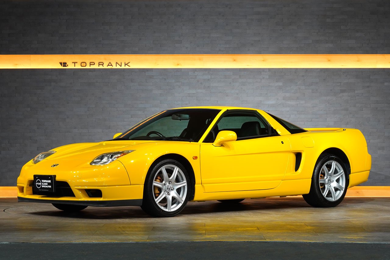 Yellow Honda NSX NA2