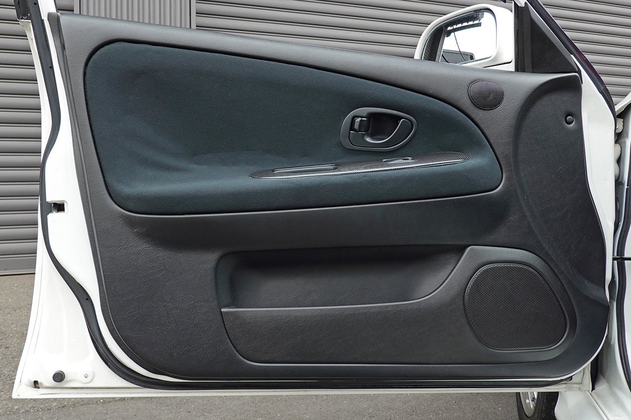 
1999 Mitsubishi Lancer EVO VI full									